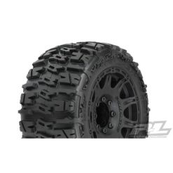 PRO-LINE Trencher LP 3.8" All Terrain Tires Mounted on Raid [PR10175-10]
